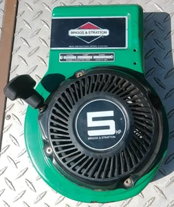 Cubierta de bobina de arranque de motor de eje horizontal Briggs and Stratton 5 HP - Imagen 1 de 5