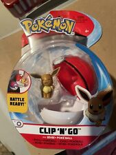 Pokemon Clip N Go Battle Ready Eevee Figure with Poke Ball