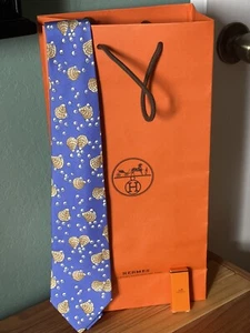 Hermes Neck Tie Blue 100% Silk France Whimsical Oysters & Pearls 57x3.5” + GIFT - Picture 1 of 13