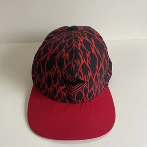 Flamin Hot Doritos Baseballkappe Mütze Druckknopflasche rot und schwarz Logo - Bild 1 von 8