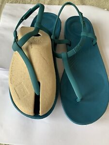 FITFLOPS SEA GREEN COLOUR IQUSHION SIZE 5 WORN ONCE ONLY EX CONDITION