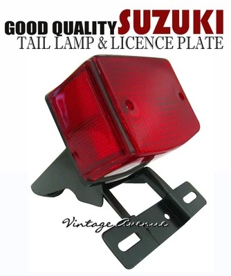 (TW30) LUZ TRASERA SUZUKI TS100 TS125 TS185 TS250 T/X 1980-1981 LÁMPARA Y SOPORTE Foto 1 de 4