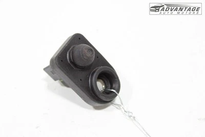 Nissan Versa 2013-2025 trasero derecho jamba ajar lámpara de cortesía sensor OEM Foto 1 de 4