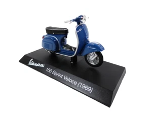 Piaggio Vespa 150 Sprint Veloce - 1:18 Maisto Diecast Motorcycle Scooter S0025 - Picture 1 of 6