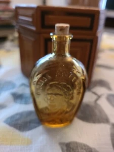 Vintage Thomas Jefferson 3rd President Miniature Amber Glass Bottle Cork Stopper - Picture 1 of 2