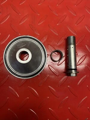 Cubierta de carcasa de filtro de aceite Triumph Trophy 1200 1999 Foto 1 de 3