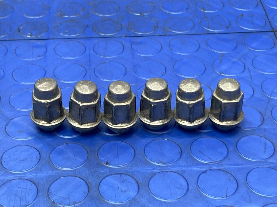 09-12 Chevy Colorado GMC Canyon tuercas de rueda de aleación 6 piezas OEM 9596069 Foto 1 de 2