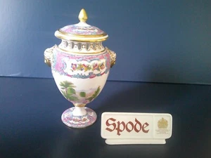 Spode Copland's Urn Shaped Potpourri Vase And Cover - Picture 1 of 8