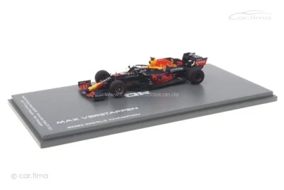 Rosso Bull Racing RB16B Vincitore Gp Abu Dhabi 2021 Max Verstappen / Pit Board / - Immagine 1 di 4