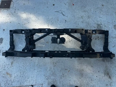 Основная опора переднего радиатора Land Rover LR4 подходит для 2010–2016 годов 10 11 12 13 14 15 16 - Изображение 1 из 4