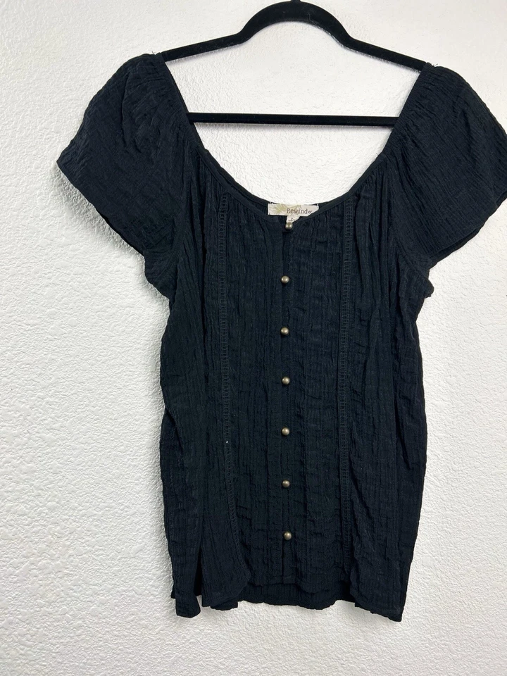Blusa campesina de manga corta con botones negra talla L Rewind para mujer Foto 1 de 4
