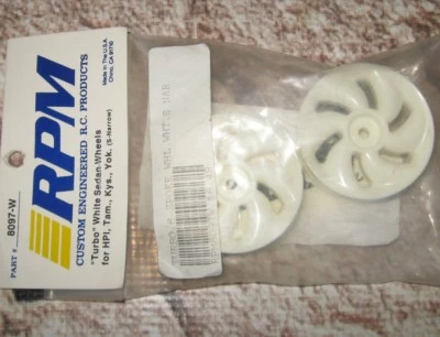 RPM 10 SCALE TOURING CAR WHEELS FOR HPI KYOSHO TAMIYA YOKOMO WHITE  NARROW 8097 - Image 1 of 2