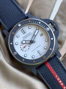 Panerai 1543 Automatic Submersible Luna Rossa Ti-Ceramitech PAM01543 2025 NEW - Picture 1 of 7