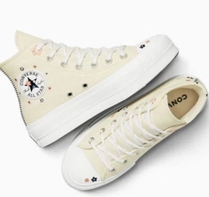 Converse Damen 7,5 U.S. Chuck Taylor All Star Lift Beige Blumen Sneaker Neu - Bild 1 von 5