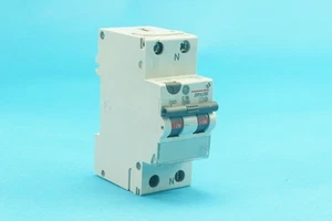 GE 608765 DPA100C16/030 residual current circuit breaker 1-pole+N C16A 30mA 10kA - Picture 1 of 3