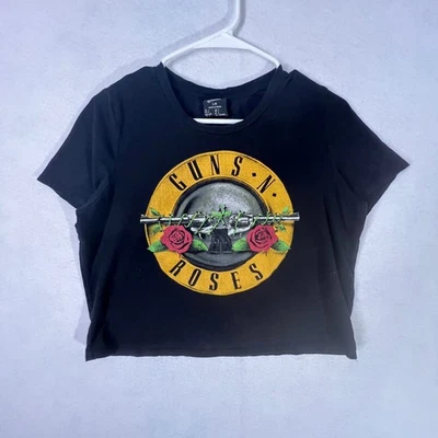 Guns N Roses Cropped Graphic T-shirt Women Large Black Short Sleeve Music Tee - Image 1 of 4