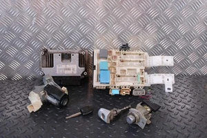 TOYOTA YARIS 2007 1.0 BENZINA KIT ACCENSIONE CHIAVE CENTRALINE SERRATURE - Foto 1 di 24
