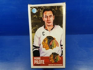 Chicago Blackhawks Bobblehead Pierre Pilote neuwertig im Karton! SGA! - Bild 1 von 2