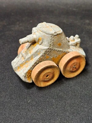 Vintage Barclay Manoil Lead Army Brown Tank with Wooden Wheels! LOOK! - Image 1 of 4