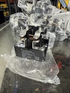 Tyco Electronics 240v PRD-7AG0-240 Relay PRD7AG0240 New Old Stock Free Shipping - Picture 1 of 6