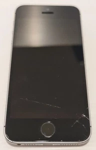 Apple iPhone 5s A1530 4G LTE 32GB 4.0",Crack in screen/does power on parts only - Picture 1 of 8
