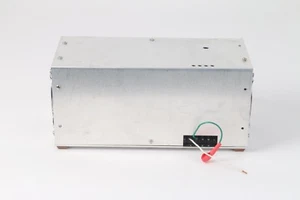 Fuente de alimentación Oriel 68800 - Imagen 1 de 4