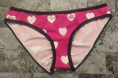 NWOT VICTORIA'S SECRET PINK L HEART RUCHED BACK LACE VINTAGE RARE BIKINI PANTIES - Image 1 of 3