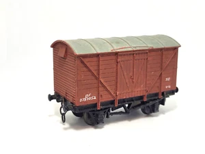 Hornby Dublo - B.R. Closed Vent Van - Foto 1 di 12