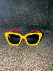 Hot Topic Winnie The Poo Bear Oh Brother Sonnenbrille  - Bild 1 von 4