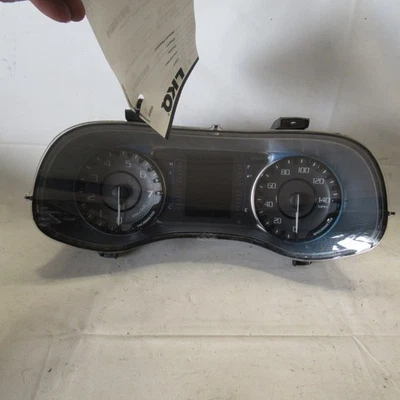 Chrysler 200 2015 velocímetro Speedo Cluster 128 k OEM Foto 1 de 4