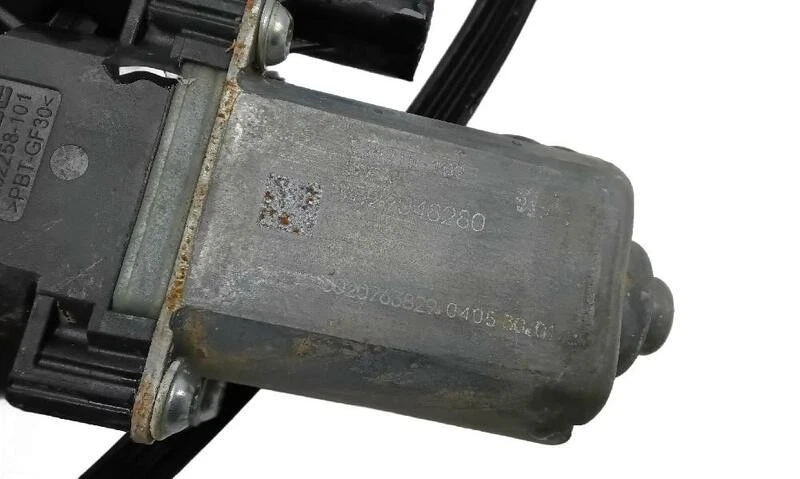 9829048280 elevalunas delantero izquierdo PEUGEOT 308 P5 06.2021- 2137318 - Imagen 1 de 4