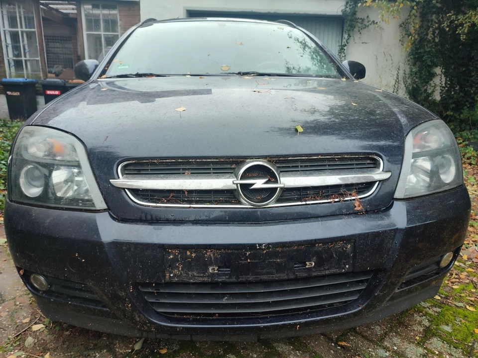 Bastelauto:  Opel Vectra C Caravan 2.2 Direct. Neue Bilder zeigen mehr ! - Bild 1 von 4