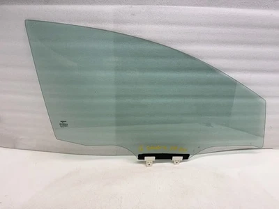 P50802 2013-2019 Nissan Sentra puerta delantera ventana vidrio lado pasajero OEM Foto 1 de 4