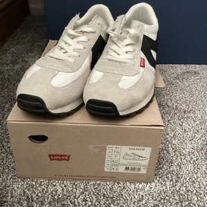Levi's Trainers White Size 7 - Picture 1 of 5