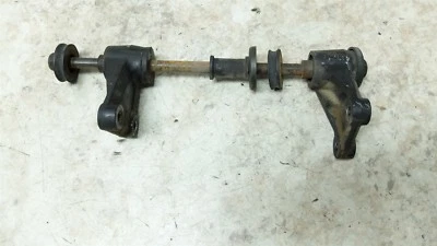 82 Kawasaki KZ1100 D KZ 1100 Spectre Motor Soportes Soportes Perno Foto 1 de 3