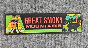 Vintage Great Smoky Mountains Autoaufkleber kleiner indianischer Bär - Bild 1 von 6