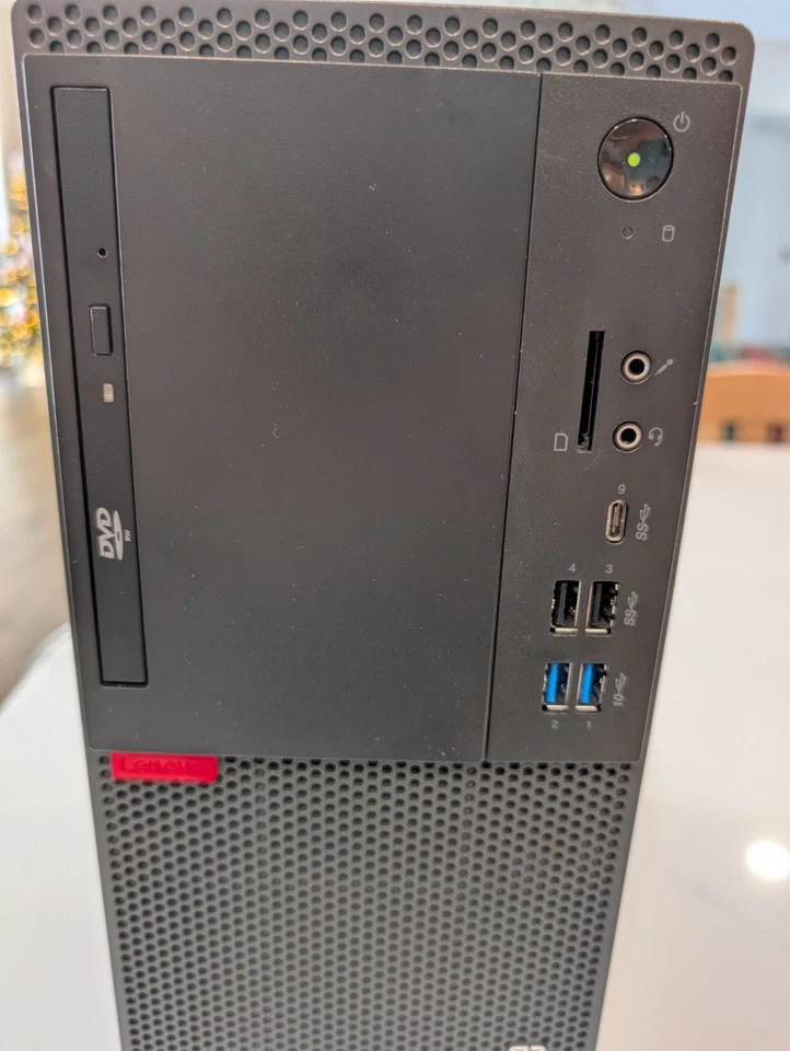 Lenovo ThinkCentre M720q Tiny (256GB, Intel Core i5 8th Gen., 1.70GHz, 8GB) Mini - Image 1 of 4