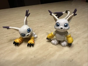 Digimon GATOMON Winking & Waving 2000 Bandai WORKS! Lot Of 2.25" Action Figure - Picture 1 of 4