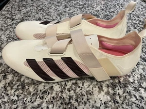 Adidas Zapatos de Ciclismo Interior Para Hombre Talla 12 Mujer 13 Blanco Rosa Nuevos GX1669 - Imagen 1 de 12