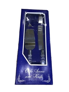 CAKE SERVER and KNIFE 2007 Wilton Industries NIB - Picture 1 of 3