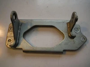 08 Suzuki AN400 Front Seat Mounting Plate hinge - Picture 1 of 3