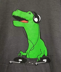 Camiseta T Rex Dinosaurio Adulto XL Tyrannosaurus Rex DJ Música Tocadiscos Camiseta - Imagen 1 de 7