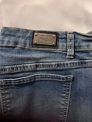 Earl Jean Womens Denim Bermuda Shorts Size 10 Mid-Rise Casual Stretch Blue - Image 1 of 4