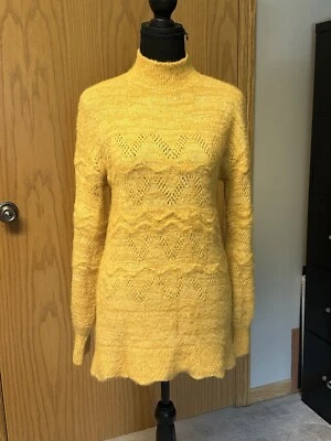 Vestido Suéter Lauren Conrad Junior Talla XSmall, Dorado/Amarillo, Foto 1 de 3