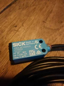 SICK OPTIC ELECTRONIC WE4-3P1430F20 / WE43P1430F20 - Picture 1 of 5