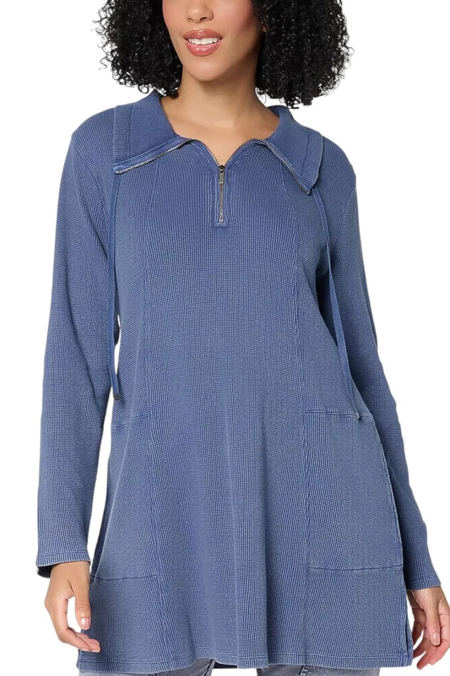 Top gofre de algodón con cremallera 1/4 azul índigo LOGO by Lori Goldstein para mujer Foto 1 de 1