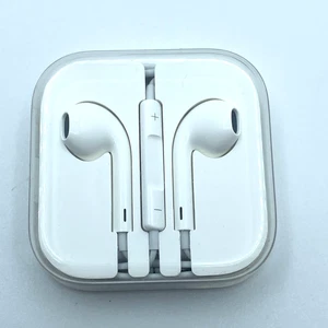 Apple Earbuds Genuine 3.5mm Plug Earphones Wired EarPods iPad iPhone iPod - Picture 1 of 4