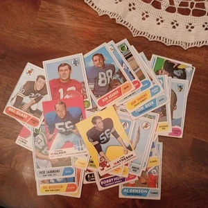 (54) Topps Football card lot, 1968, 1969 Estate sale find - Picture 1 of 13