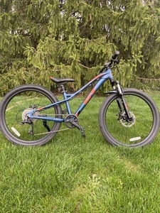GT Stomper Pro 24” MTB, great condition, Blue/orange, Kids 7 Speed Aluminum - Picture 1 of 11