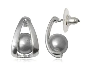 Silver grey pearl earrings with snap closure - Picture 1 of 1